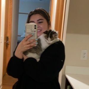 Meet your Posher, Megan